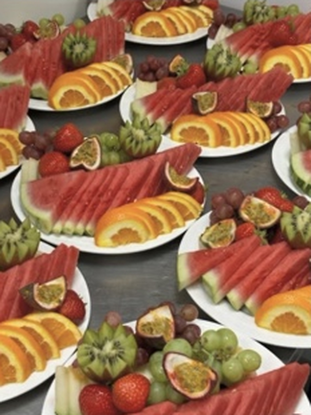 Fruktfat og fruktdekor til fest